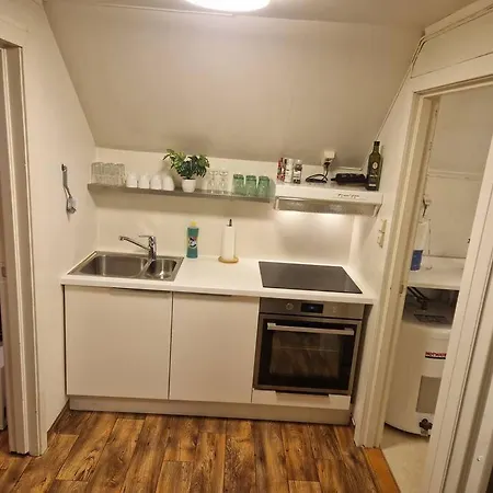 Smaller Apartment Next To Bridge Tromso Exterior photo